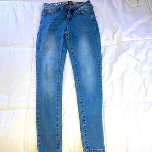 Women’s high rise skinny jeans blue